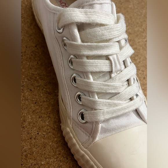 s.Oliver Canvas Sneakers Size 37 - Picture 12 of 15